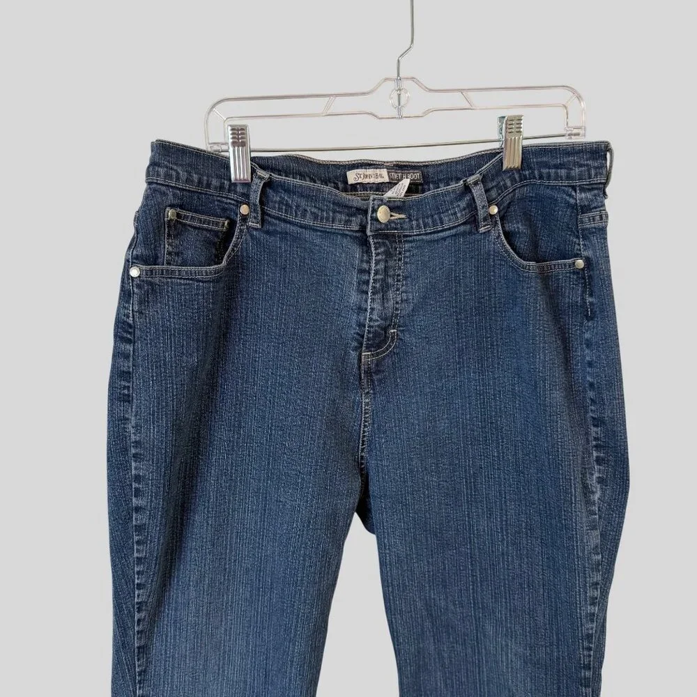 St John's Bay Size 18 Womens Distressed Hem Y2K Spandex Straight Boot Cut Denim